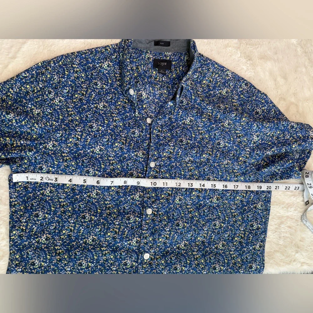J.Crew size medium men’s short sleeve blue with florals button down